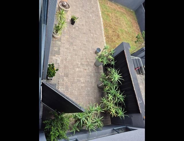 3 BEDROOM HOUSE FOR SALE IN RASLOUW